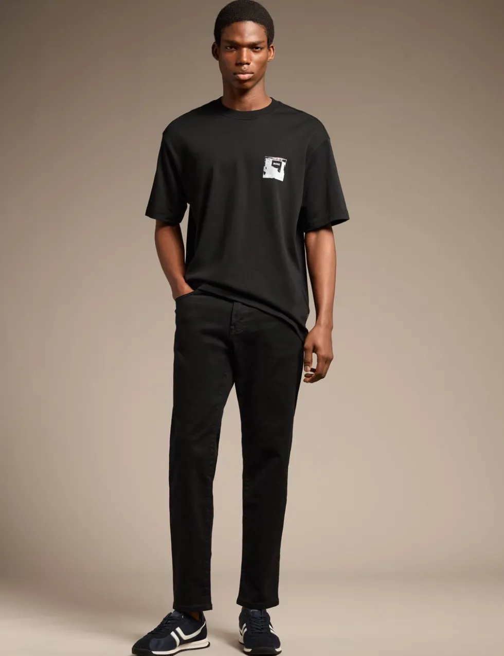 Pure Cotton Crew Neck Graphic T-Shirt