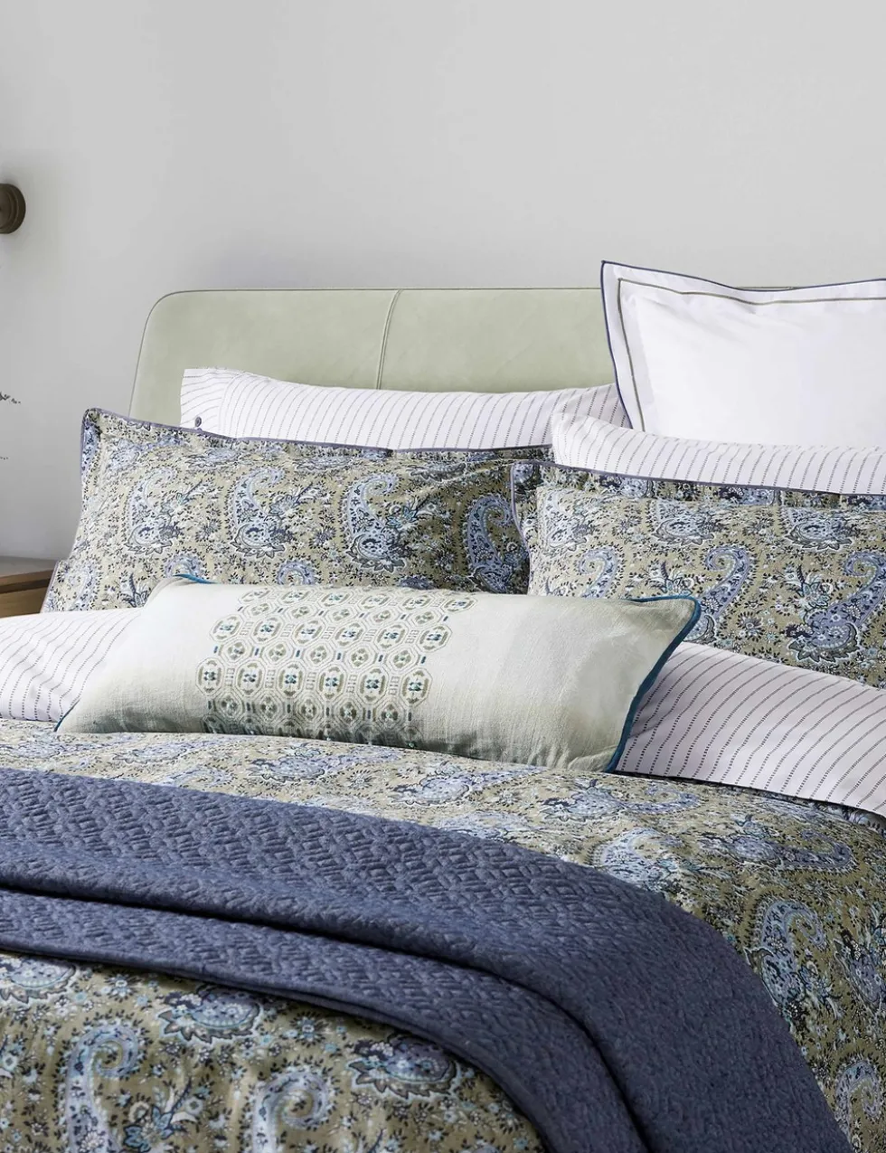 Pure Cotton Elara Quilted Throw