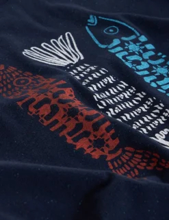 Pure Cotton Fish Graphic Crew Neck T-Shirt