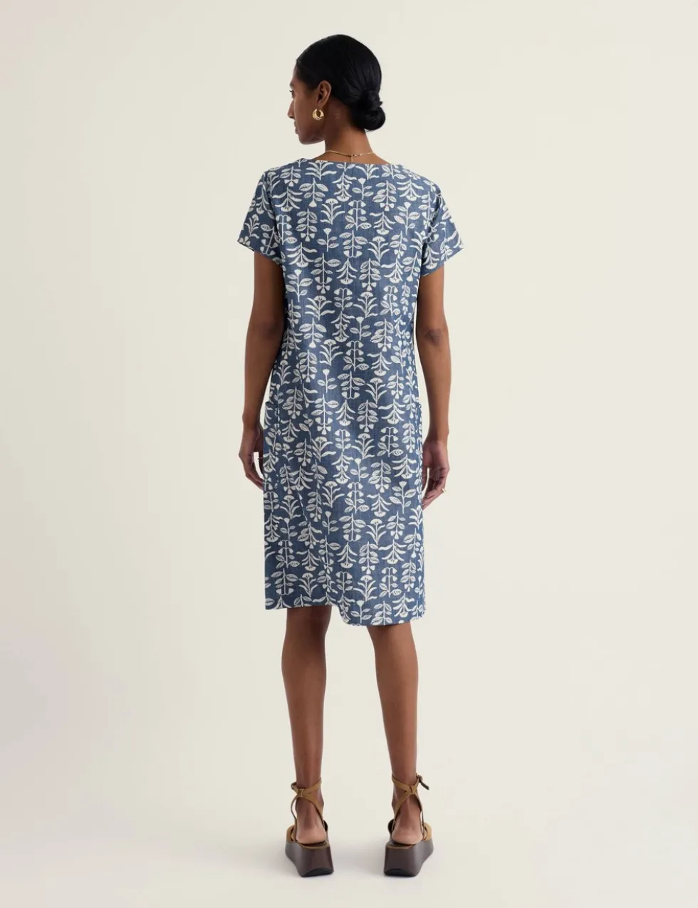 Pure Cotton Floral Knee Length Shift Dress