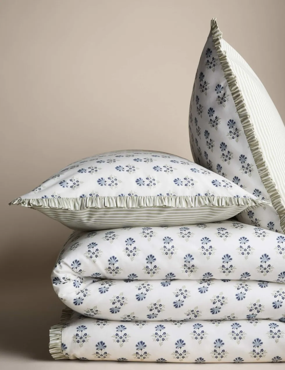 Pure Cotton Floral Ruffle Bedding Set