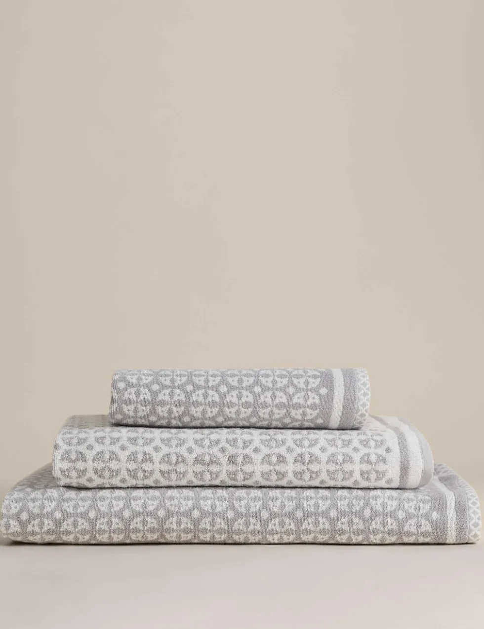 Pure Cotton Geometric Circle Towel