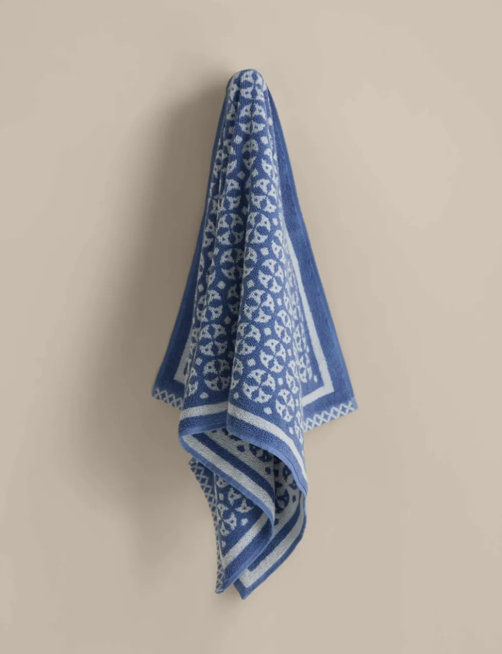 Pure Cotton Geometric Circle Towel