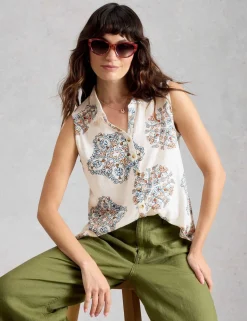 Pure Cotton Geometric Sleeveless Shirt