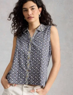 Pure Cotton Geometric Sleeveless Shirt