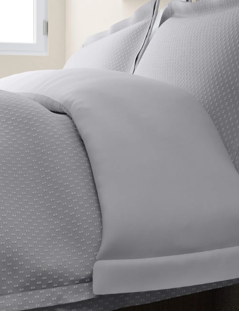 Pure Cotton Iris Spotty Dobby Bedding Set