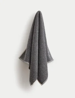 Pure Cotton Narrow Striped Towel