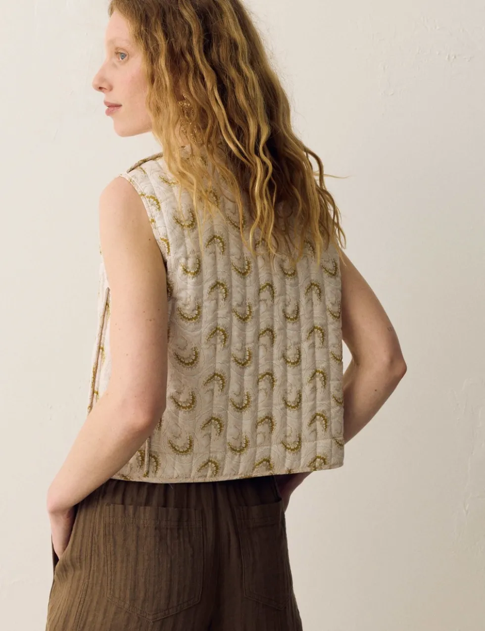 Pure Cotton Printed Quilted Reversible Gilet