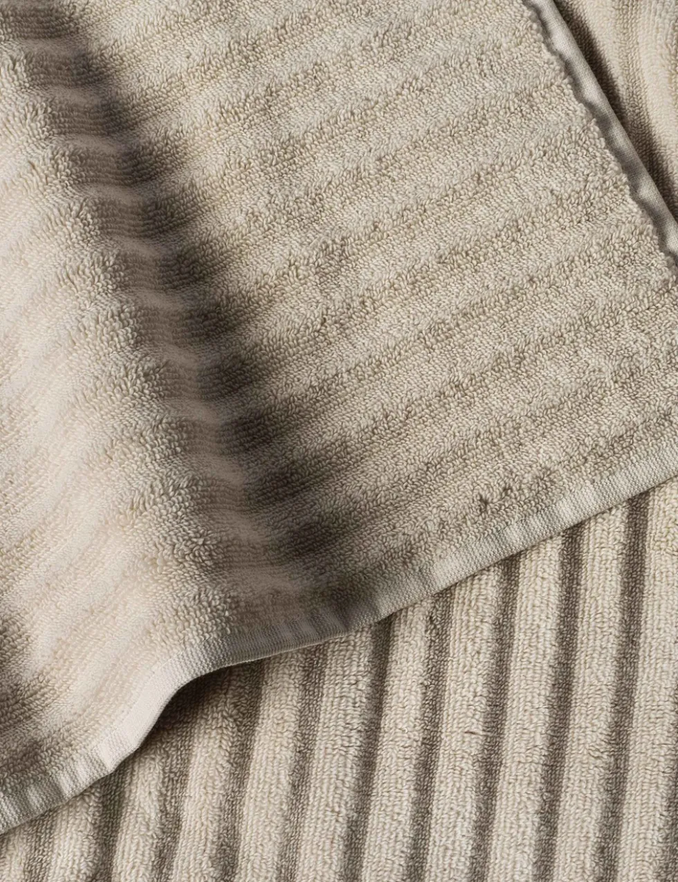 Pure Cotton Rippled Bath Towel