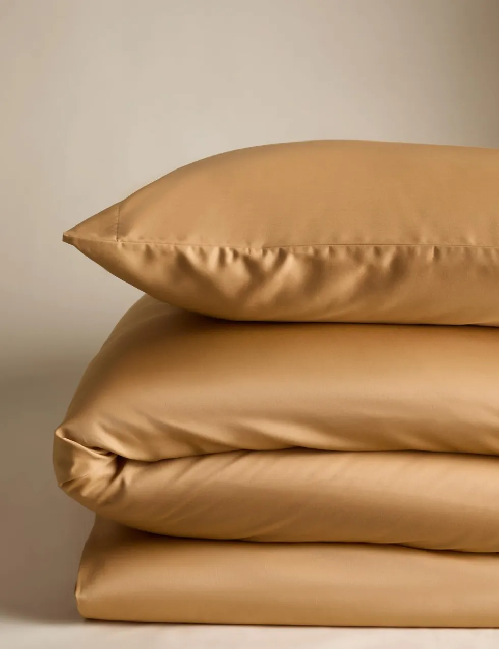 Pure Cotton Sateen 400 Thread Count Bedding Set