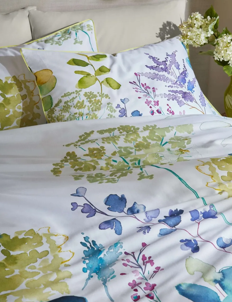 Pure Cotton Sateen Botanical Bedding Set