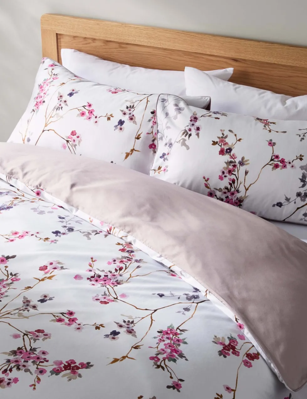 Pure Cotton Sateen Cherry Blossom Bedding Set