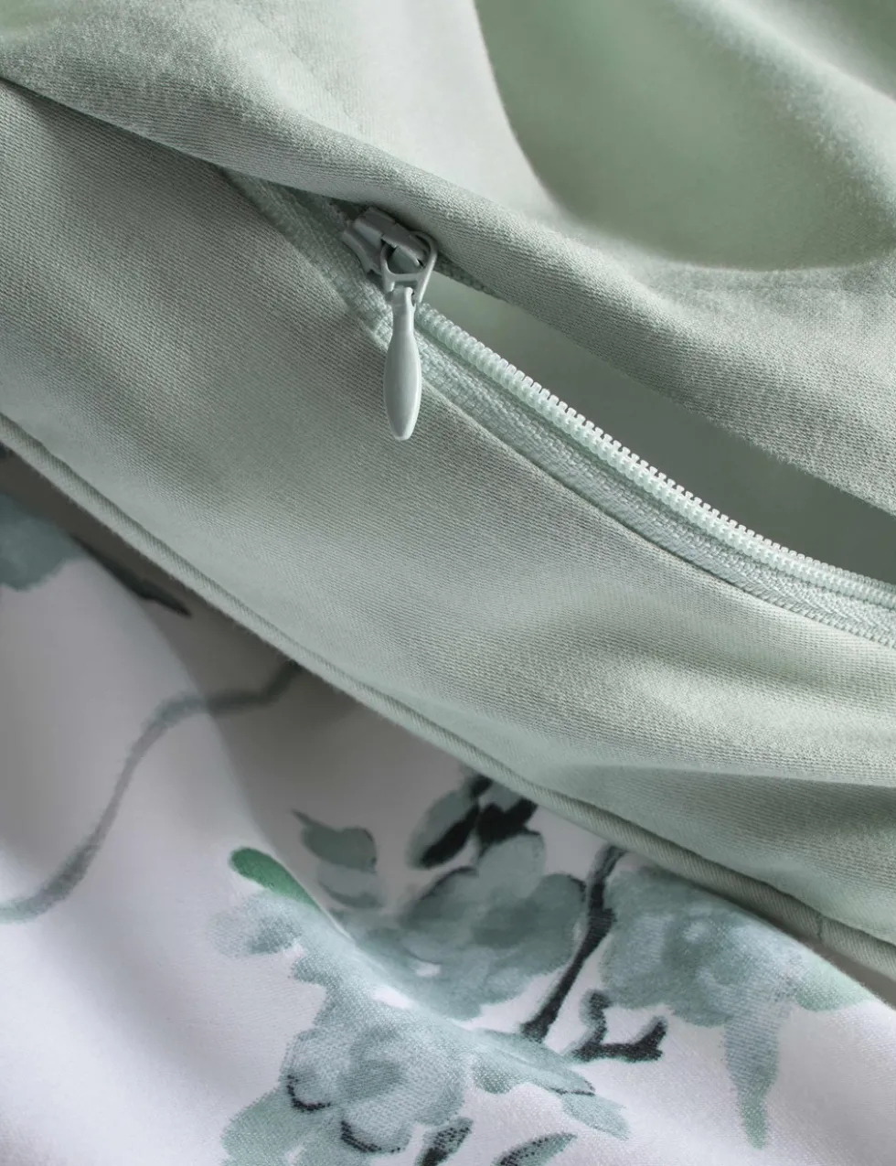 Pure Cotton Sateen Cherry Blossom Bedding Set