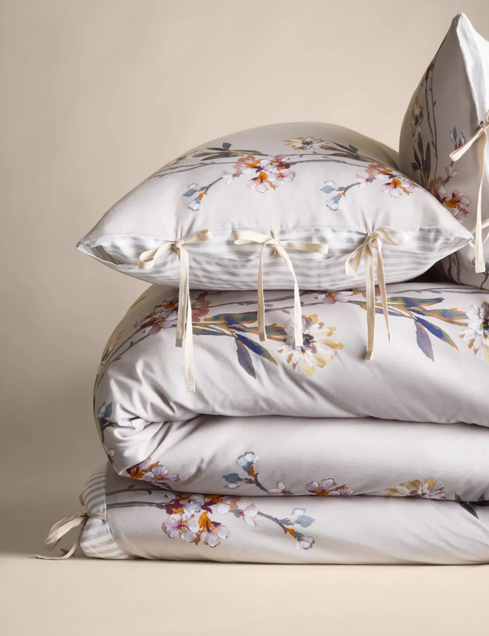 Pure Cotton Sateen Solene Painted Blooms Bedding Set