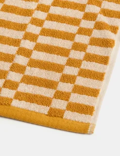Pure Cotton Simple Geometric Towel