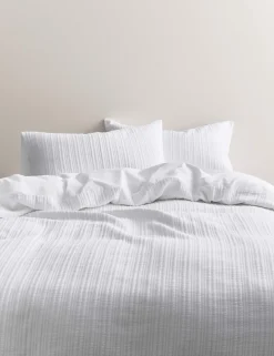 Pure Cotton Striped Matelassé Bedding Set