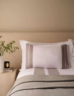 Pure Cotton Textured Jacquard Bedspread