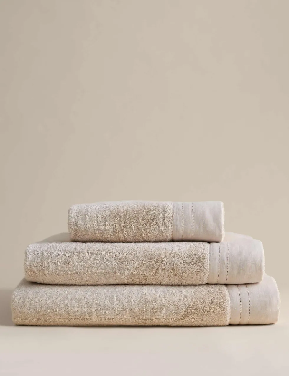 Pure Cotton Towel with Linen Border