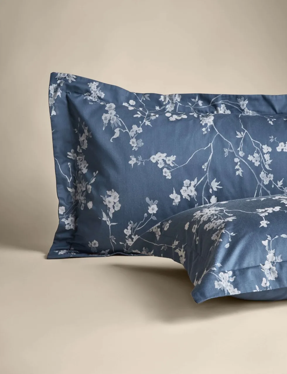 Pure Cotton Trailing Cherry Blossom Bedding Set
