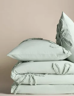 Pure Cotton Tufted Floral Bedding Set