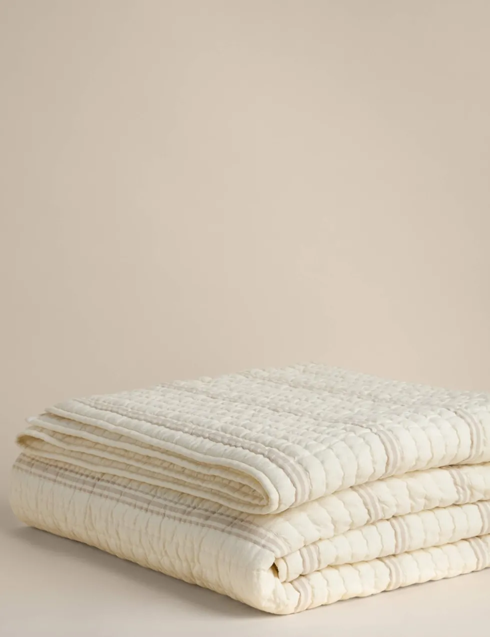 Pure Cotton Yarn Dyed Striped Bedspread