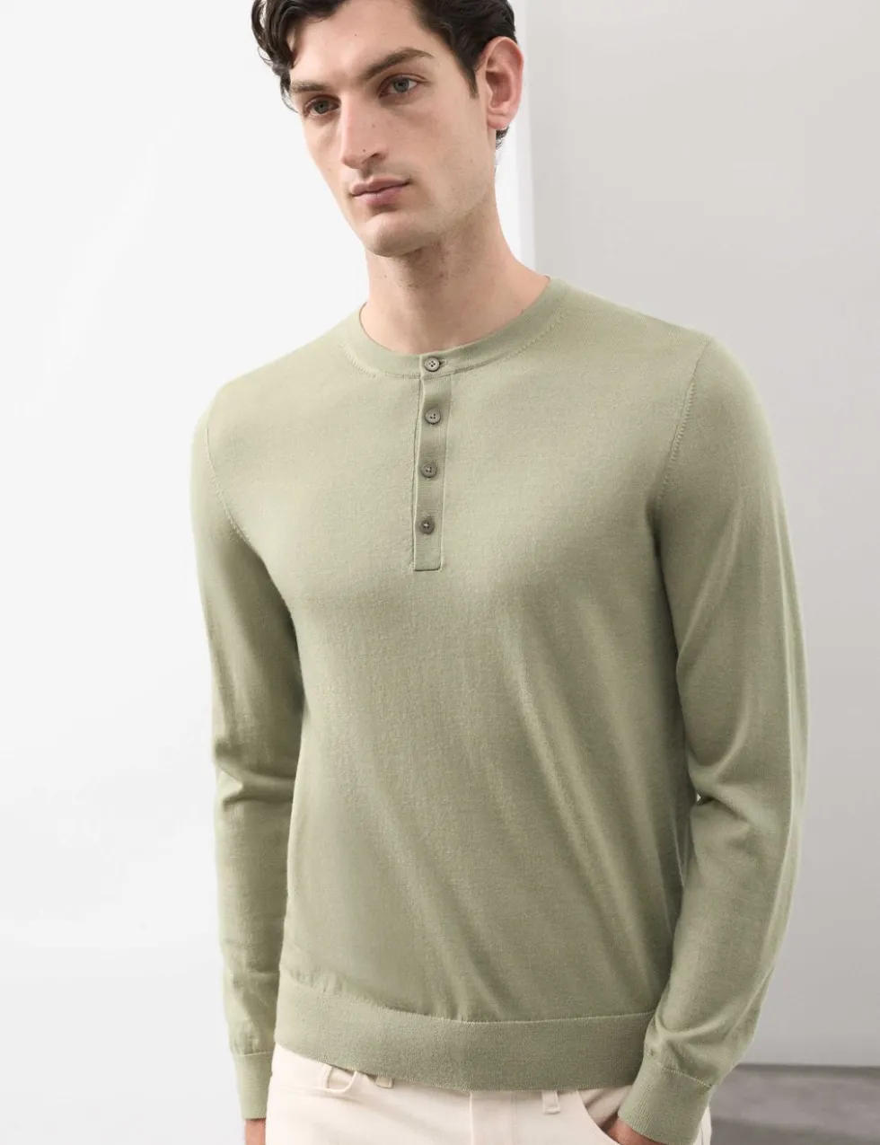 Pure Extra Fine Merino Wool Henley Jumper