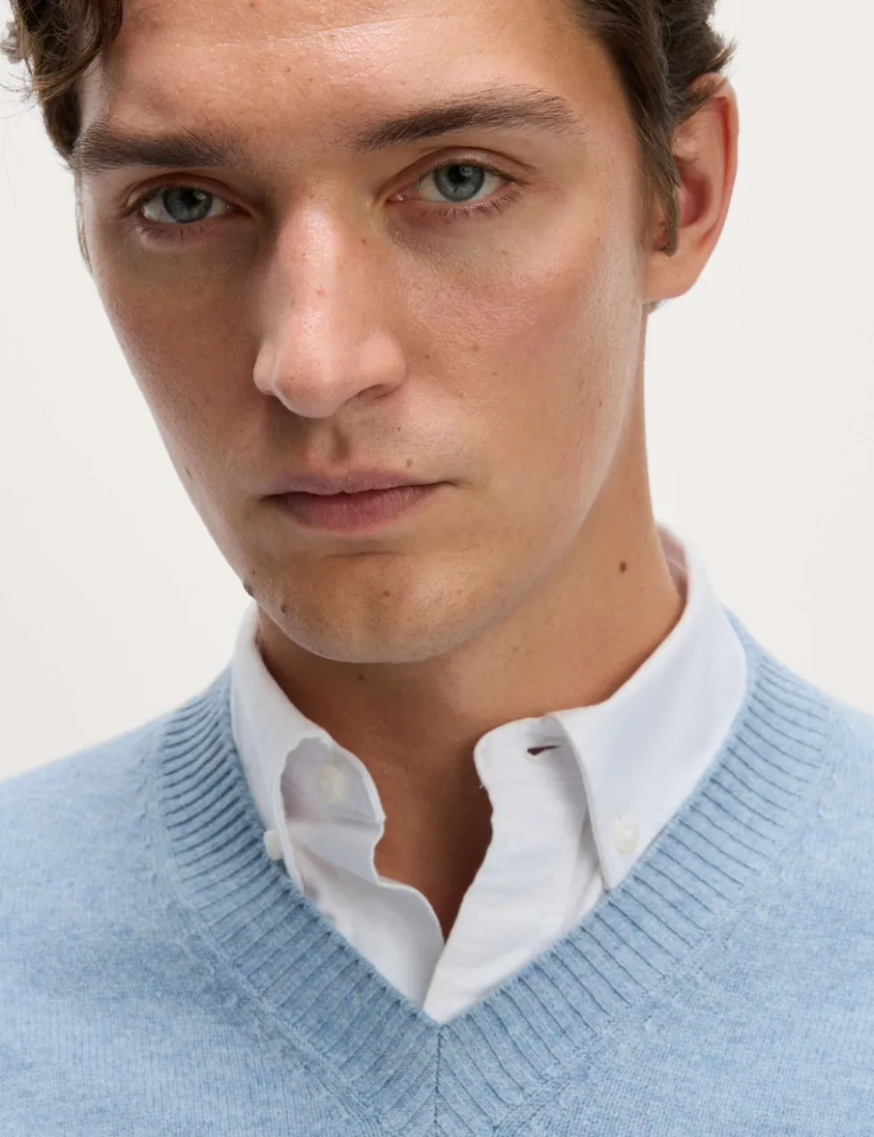 Pure Lambswool V-Neck Jumper