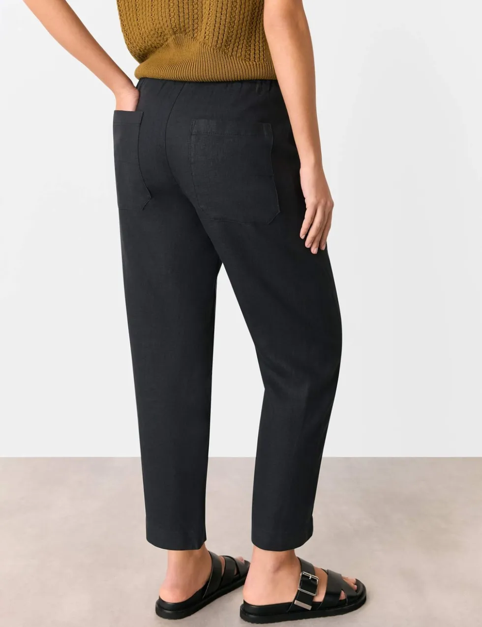 Pure Linen Barrel Leg Ankle Grazer Trousers