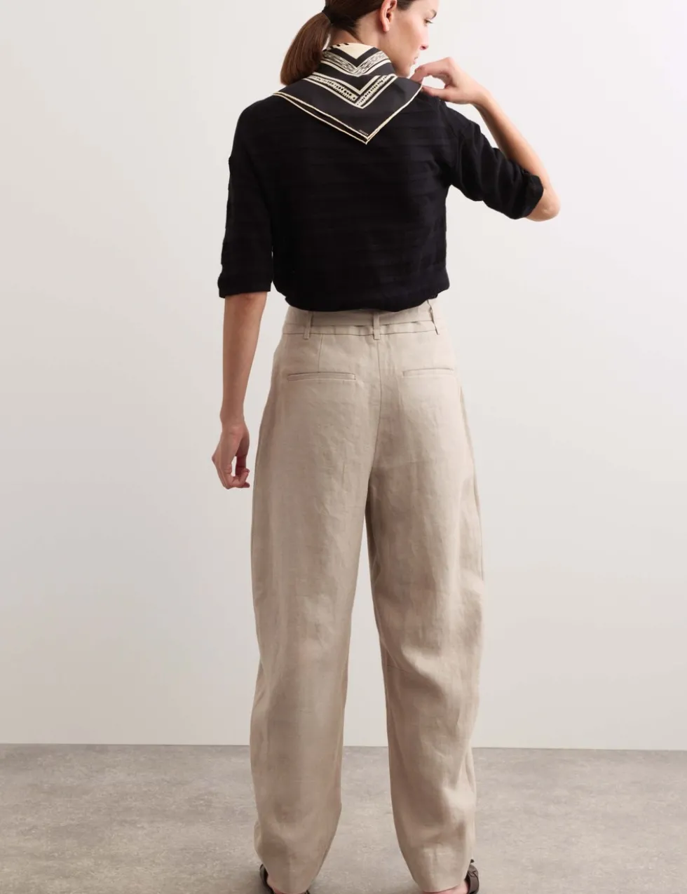 Pure Linen Belted Barrel Leg Trousers