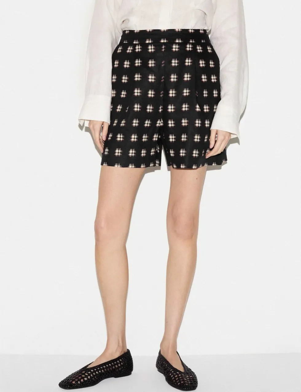 Pure Linen Checked High Waisted Shorts