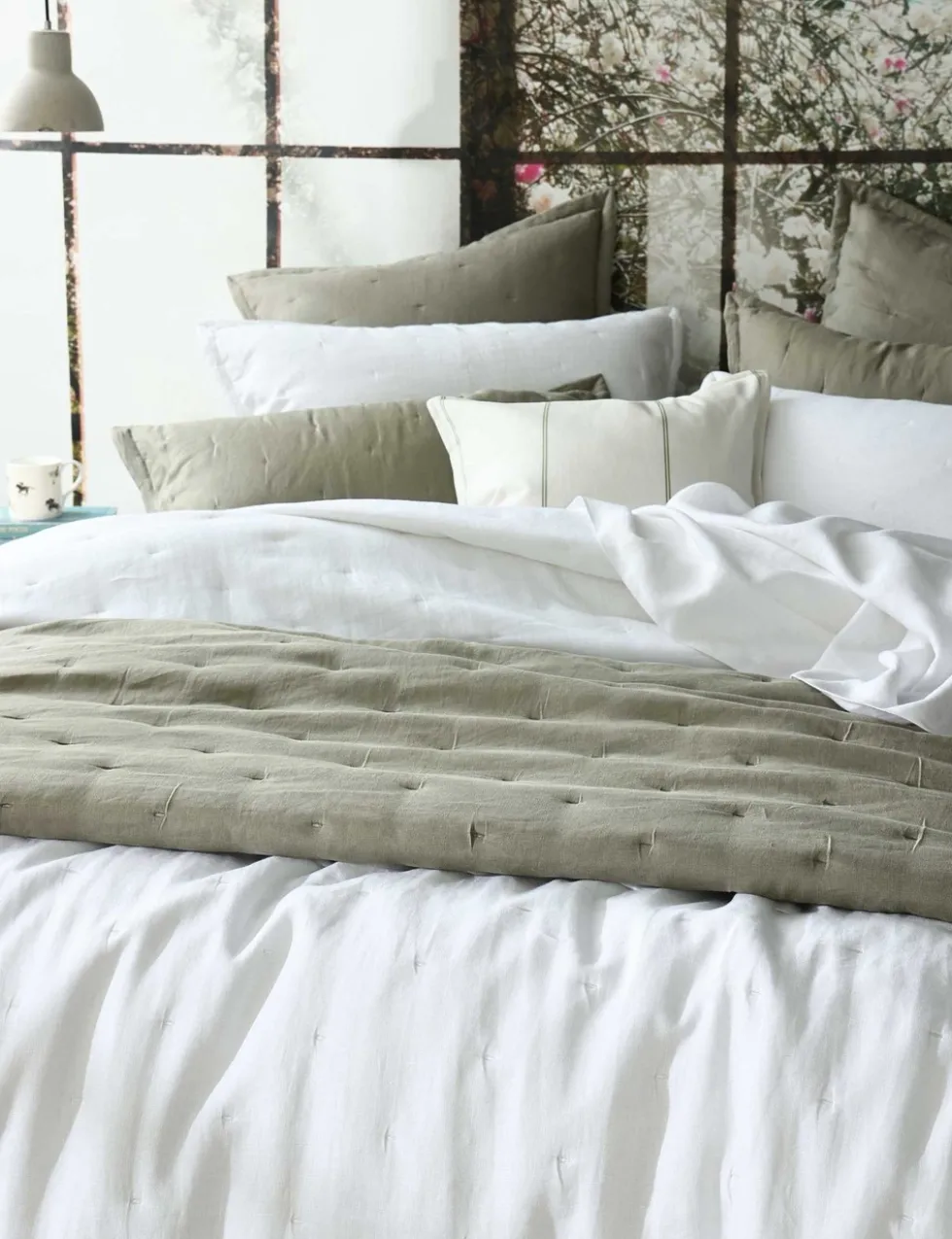 Pure Linen Laundered Bedspread Set