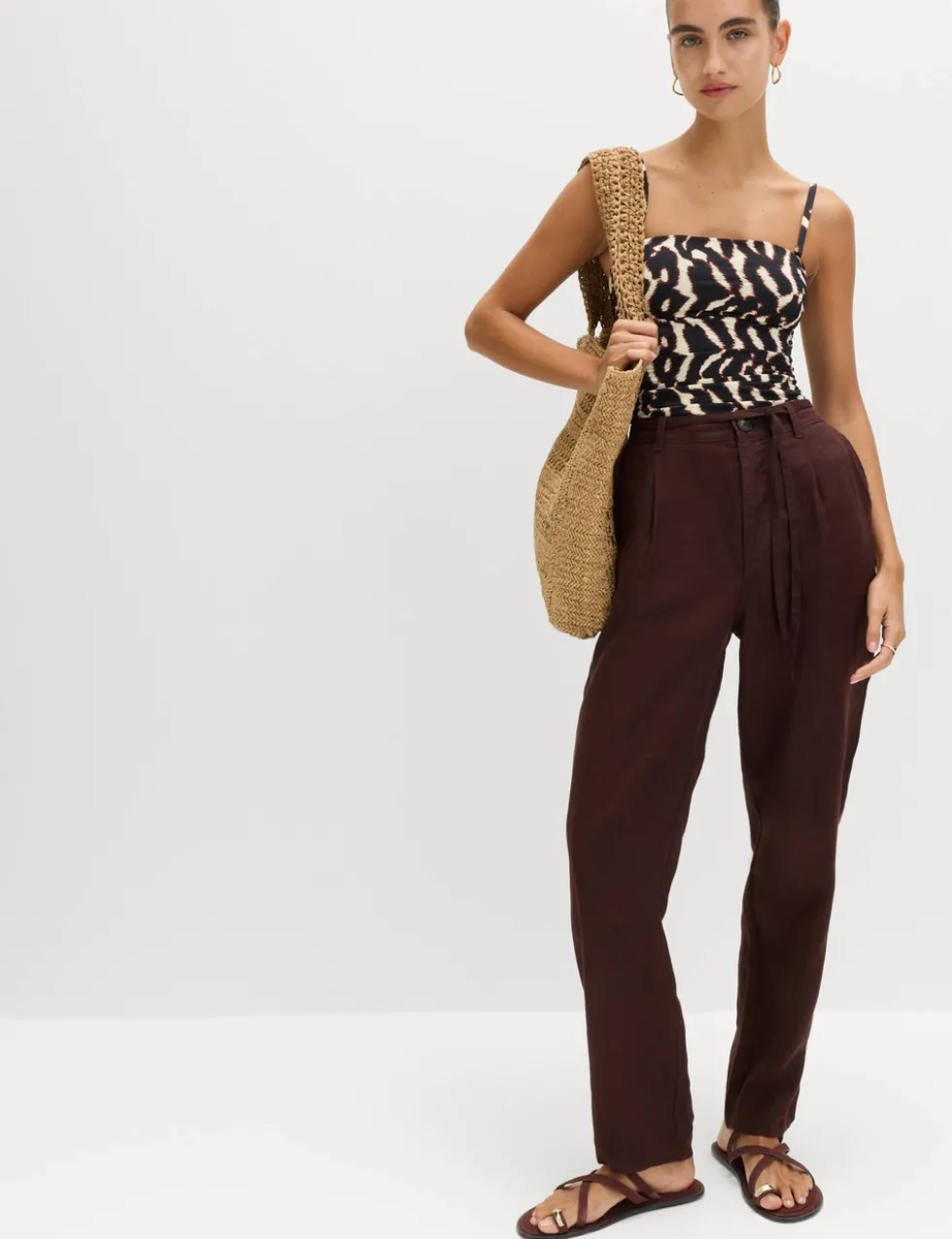 Pure Linen Pleat Front Belted Tapered Trousers