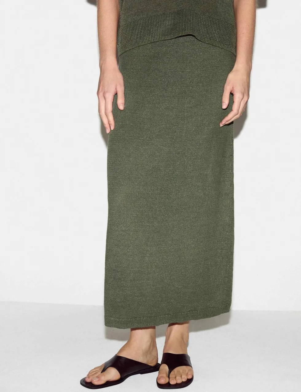 Pure Linen Pocket Detail Midi Pencil Skirt