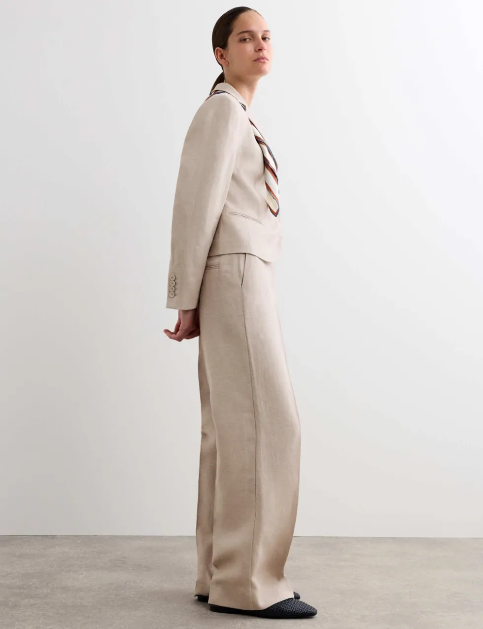 Pure Linen Short Tailored Jacket