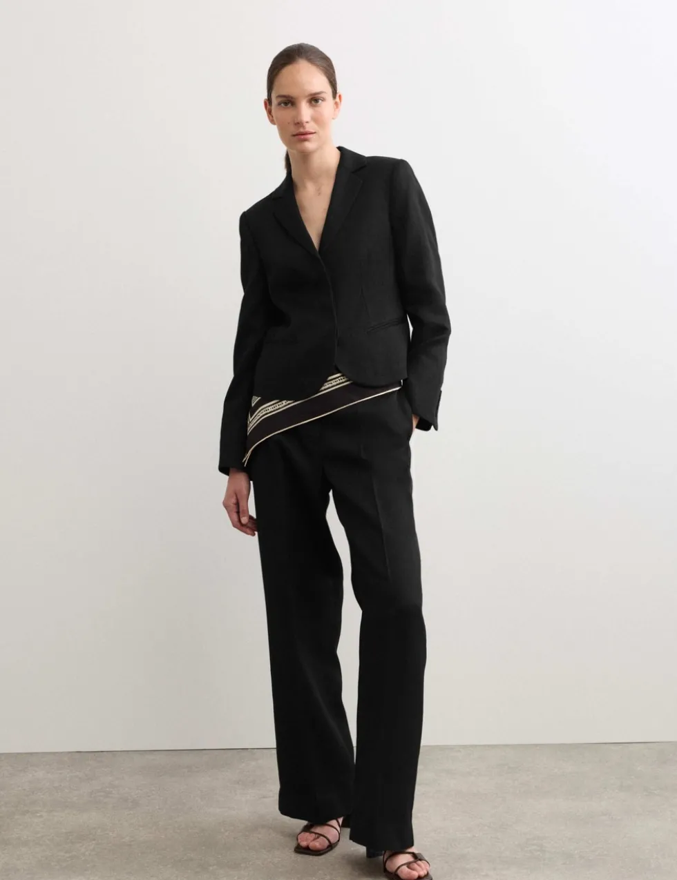Pure Linen Short Tailored Jacket