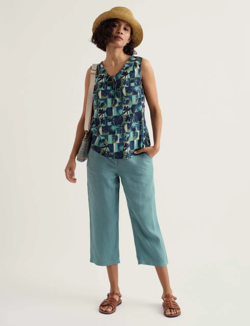 Pure Linen Straight Leg Cropped Trousers