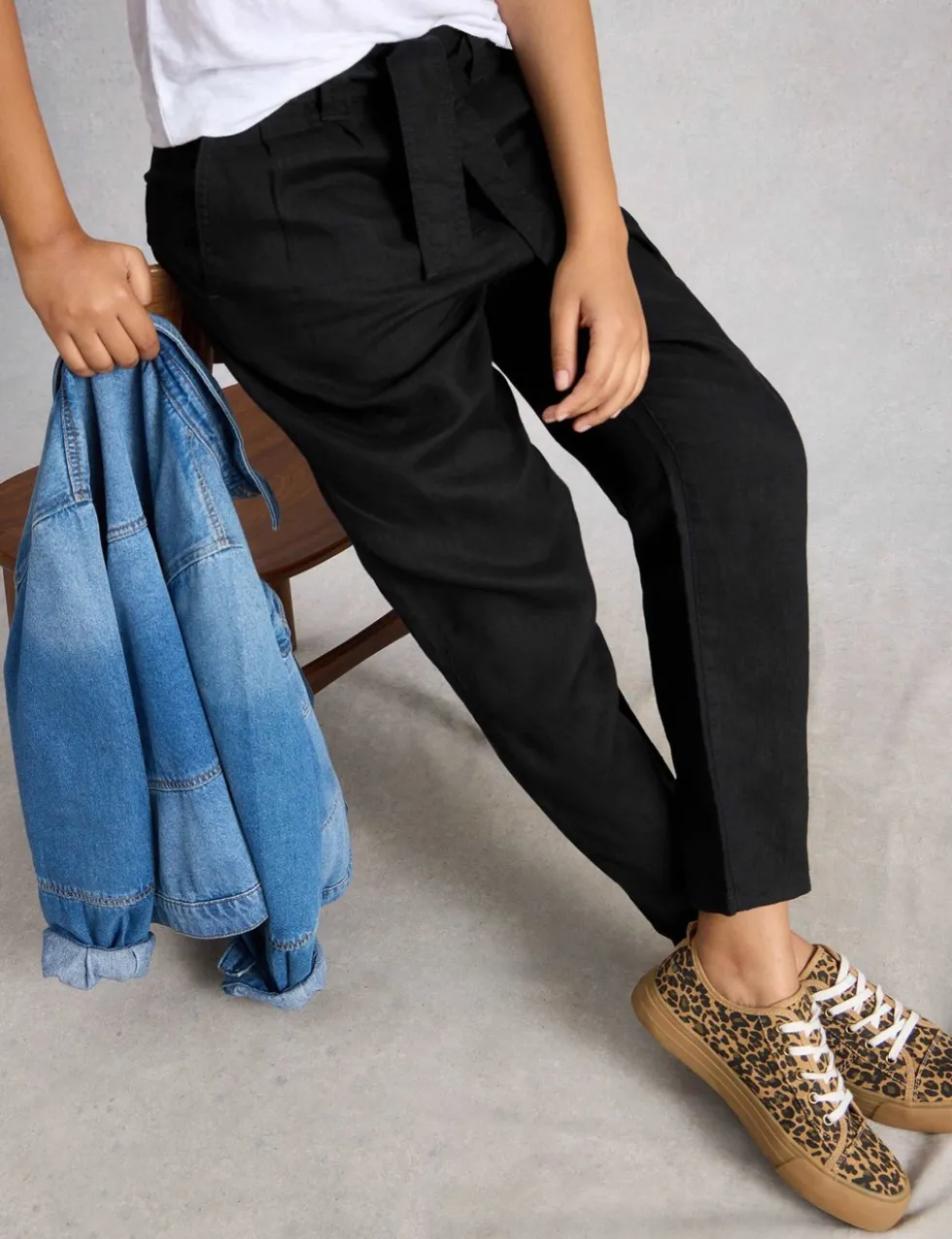 Pure Linen Tapered Ankle Grazer Trousers