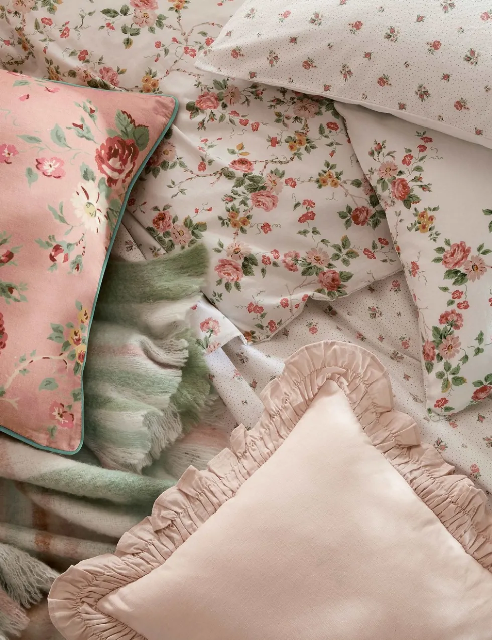 Pure Washed Cotton Mountney Garden Bedding Set
