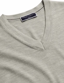 Pure Wool V-Neck Jumper
