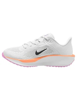 Quest 6 Running Trainers