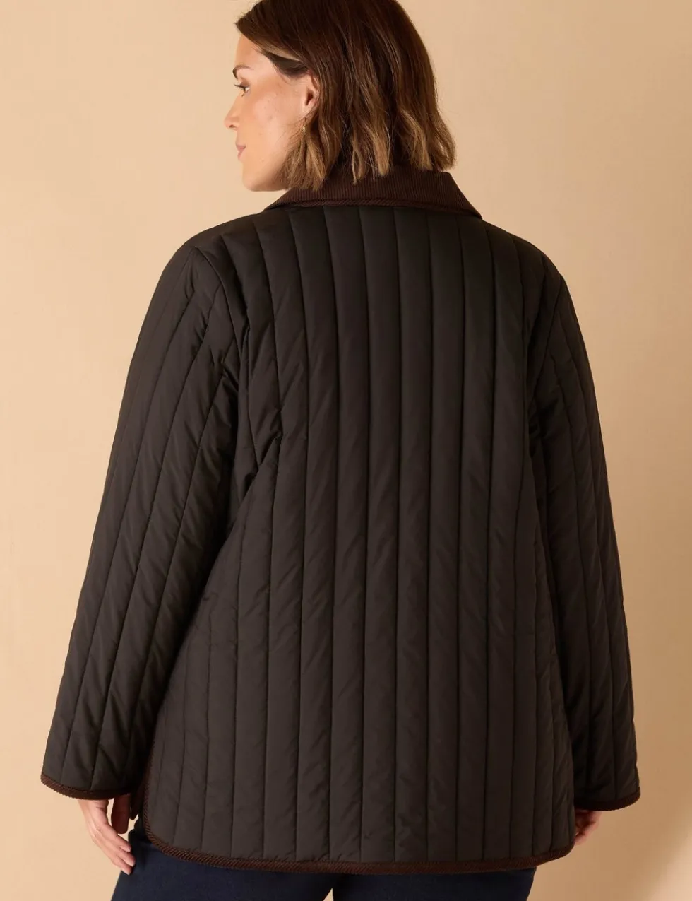 Quilted Detachable Collar Short Jacket