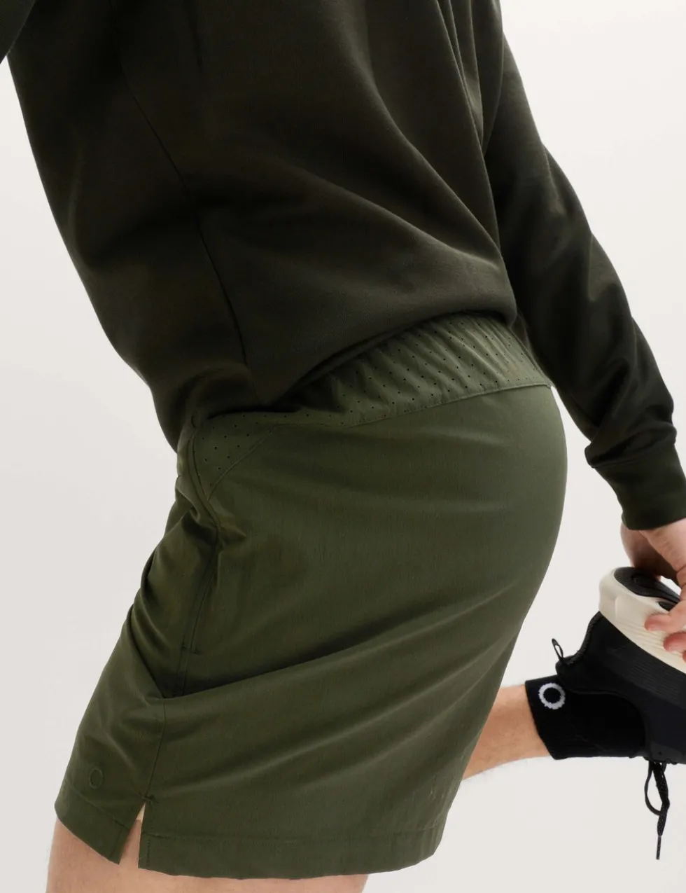 Regular Fit 5 Inch Stretch Sports Shorts