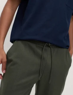 Regular Fit Herringbone Cargo Joggers
