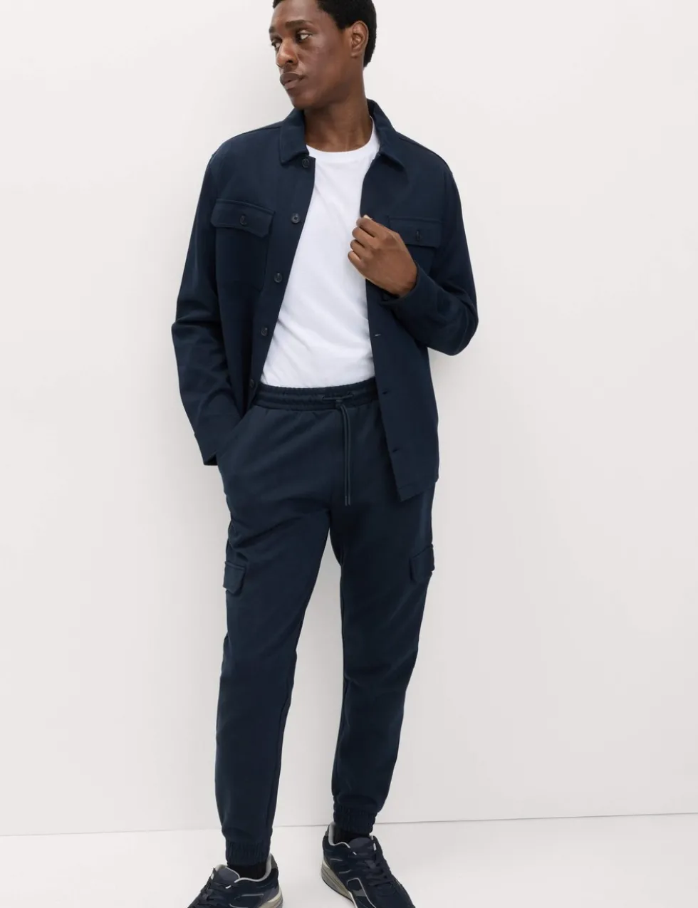 Regular Fit Herringbone Cargo Joggers