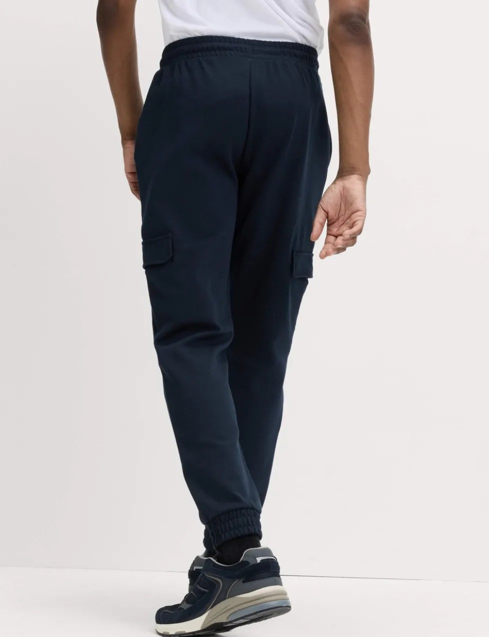 Regular Fit Herringbone Cargo Joggers