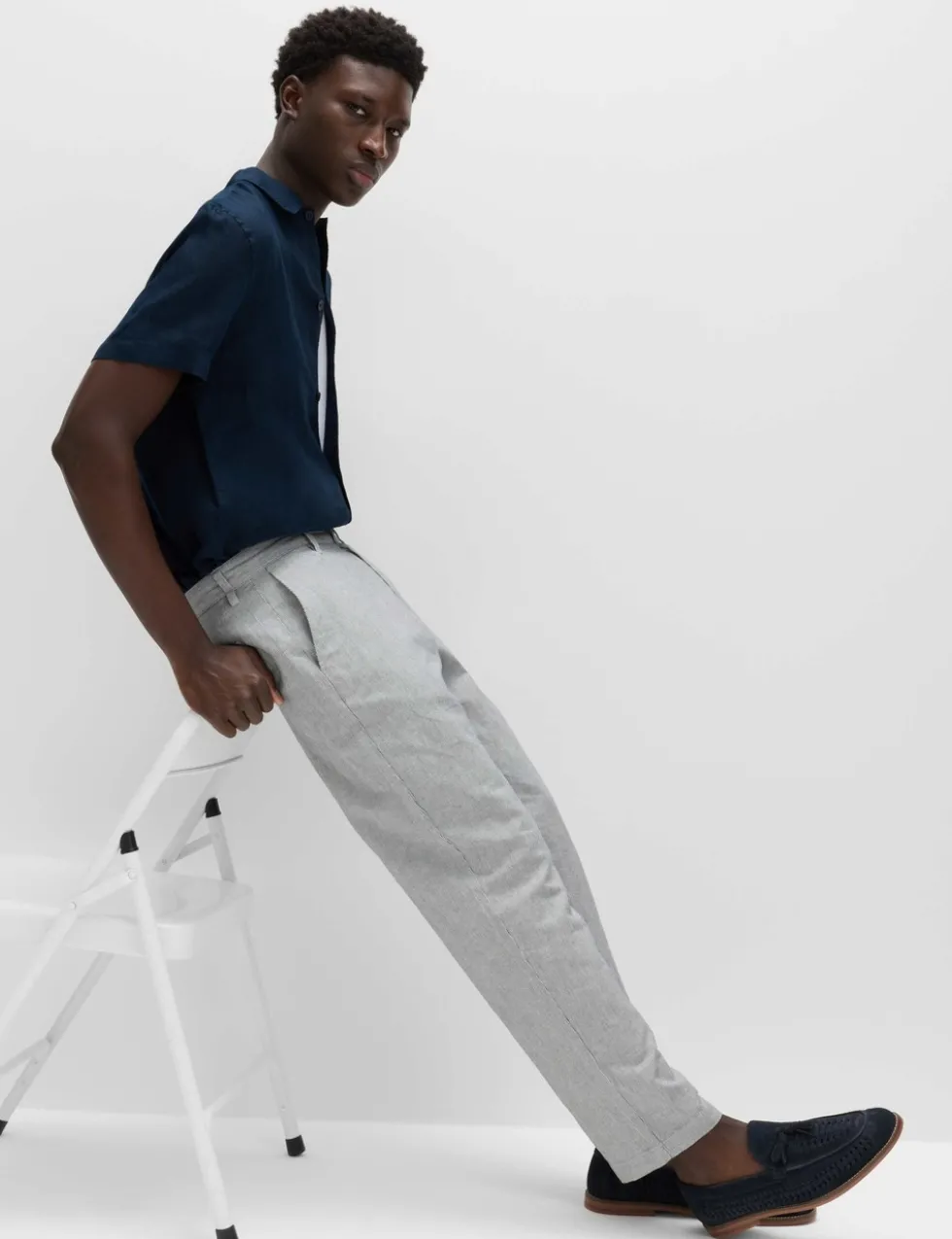 Regular Fit Linen Blend Chinos
