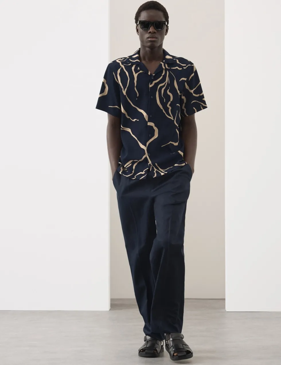 Regular Fit Printed Short Sleeve Shirt
