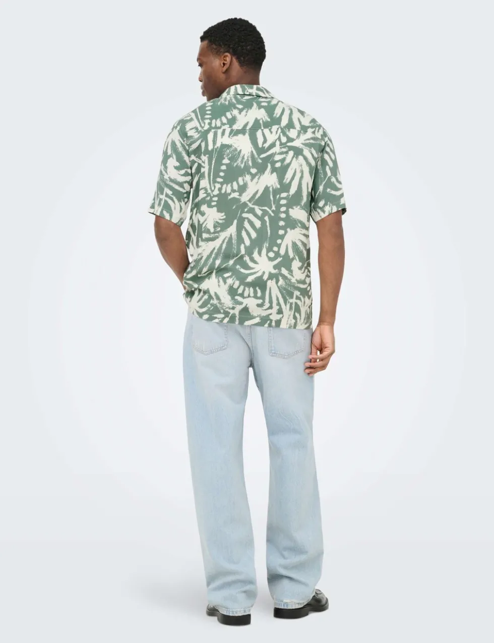Regular Fit Printed Short Sleeve Shirt