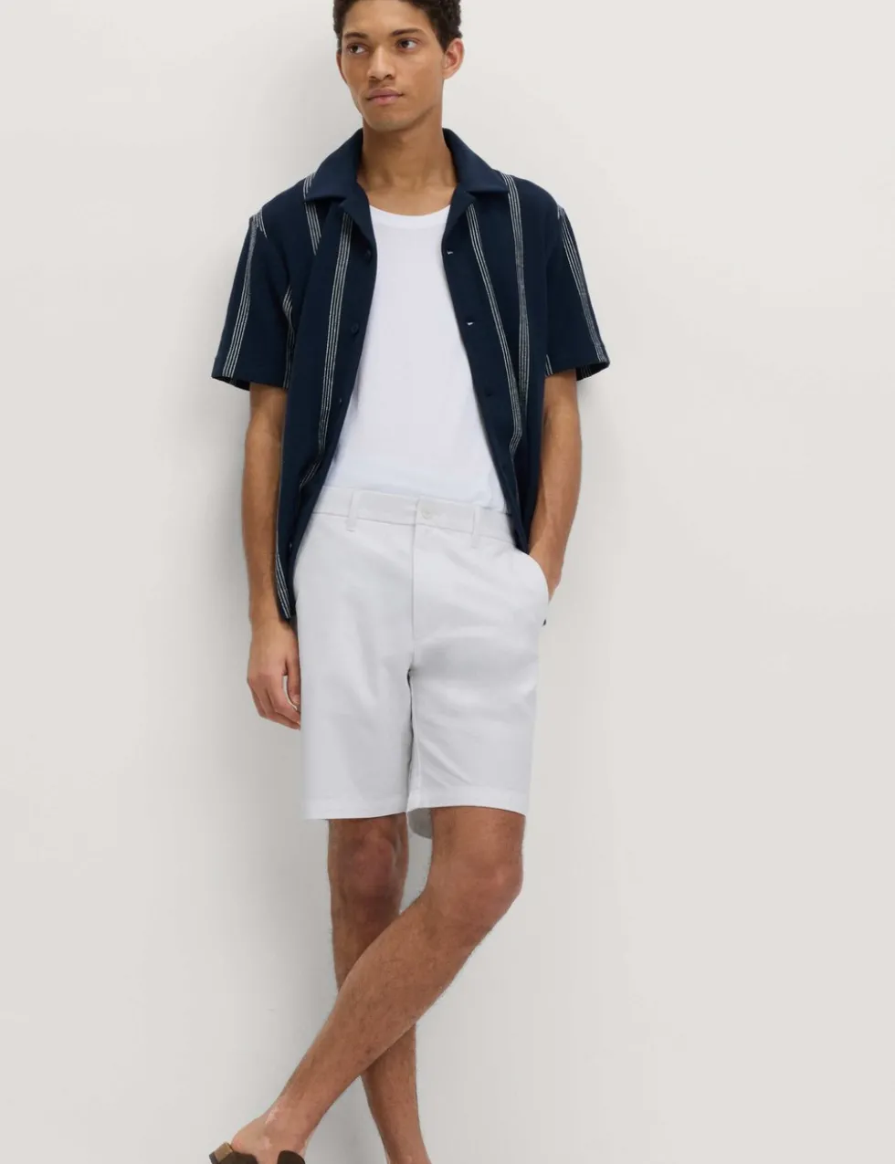 Regular Fit Stretch Chino Shorts