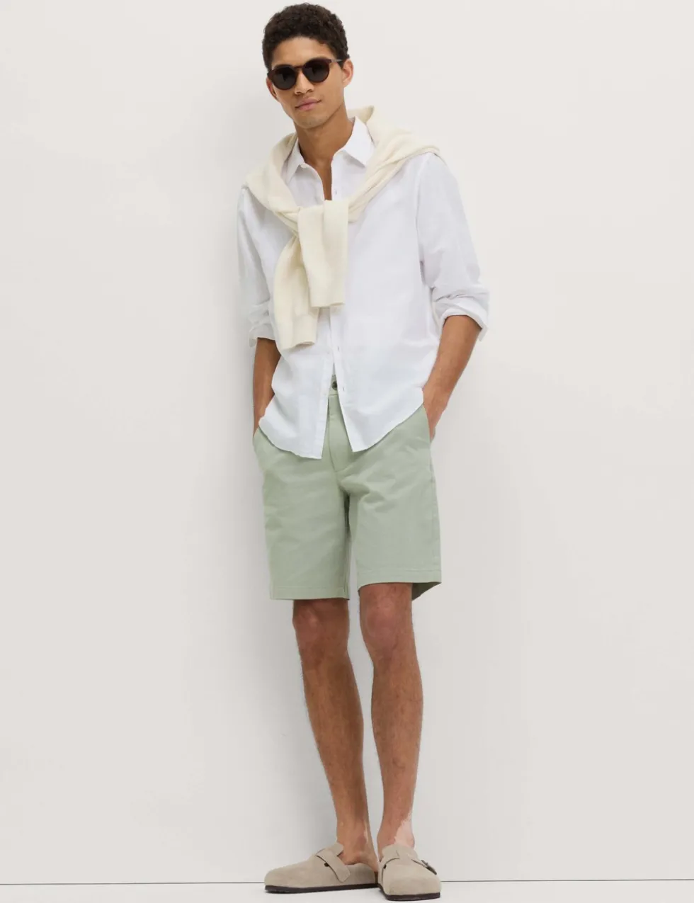 Regular Fit Stretch Chino Shorts